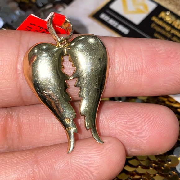 Real diamond angel wing pendant, NOT CZ NOT MOISSANITE, custom made wing pendant - Picture 6 of 9